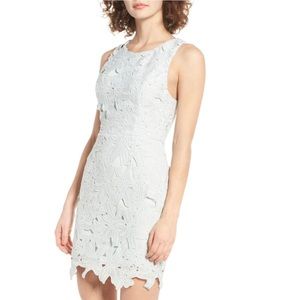 ASTR White Textured Floral Body-Con Dress Sz S